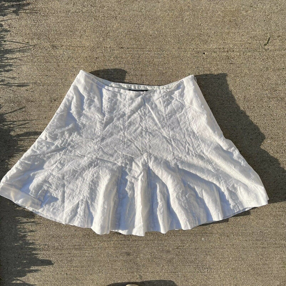 White House Black Market Skirt Linen Flirty White Double Lined Size 4